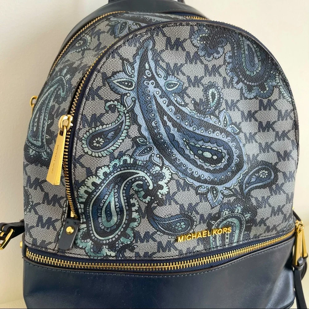 Michael Kors backpack - Picture 3 of 4